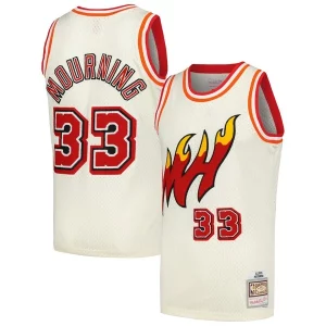 Clásico Único Exquisito Alonzo Mourning Miami Heat Chainstitch Swingman Jersey Cream  para los verdaderos seguidores