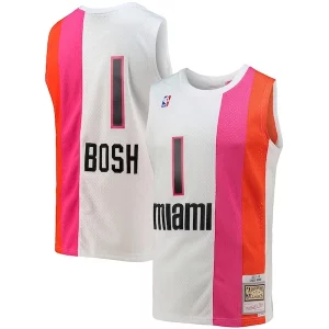 Genial Chris Bosh Miami Heat 2001/02 Hardwood Classics Swingman Jersey White  para los verdaderos seguidores